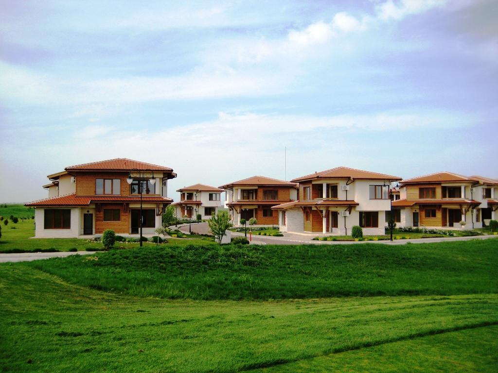 Lighthouse Golf Resort Private Properties Baltschik Exterior foto
